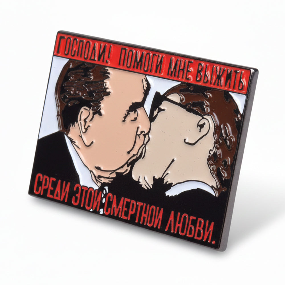 Anstecker Bruderkuss