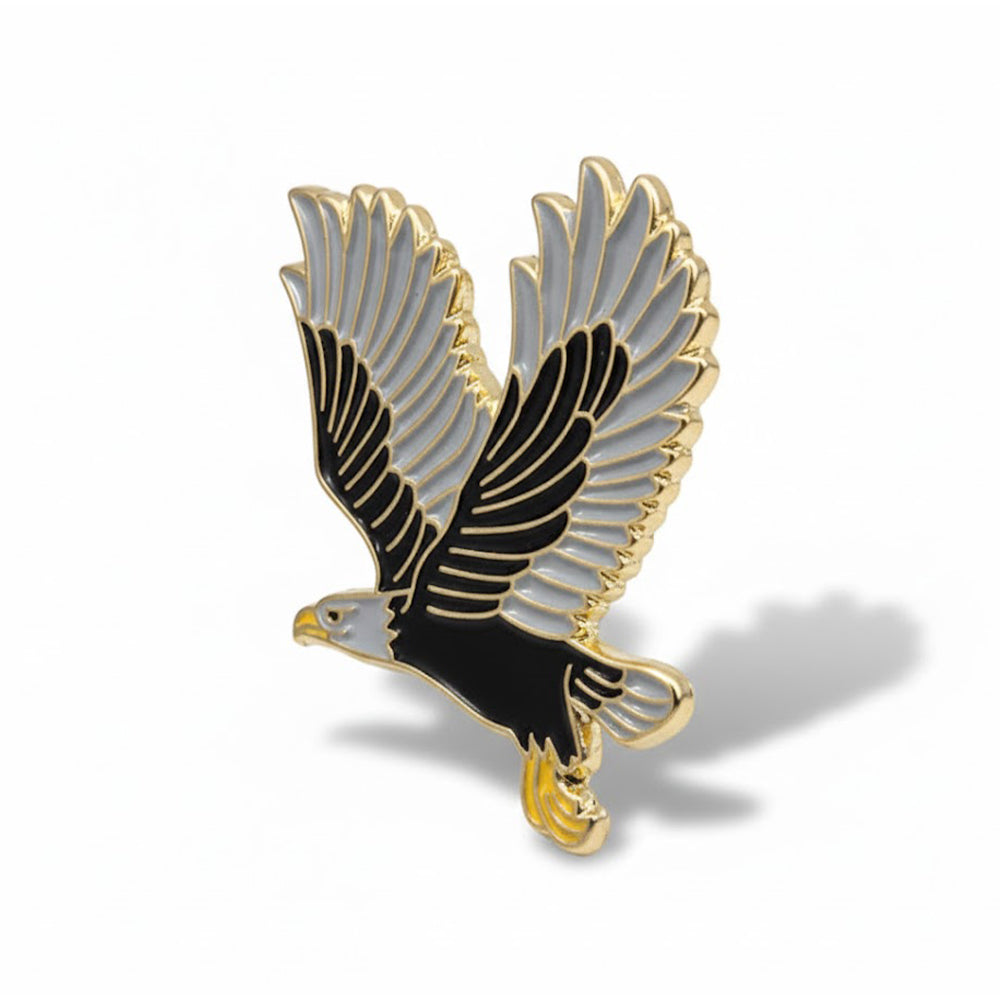 Anstecker fliegender Adler