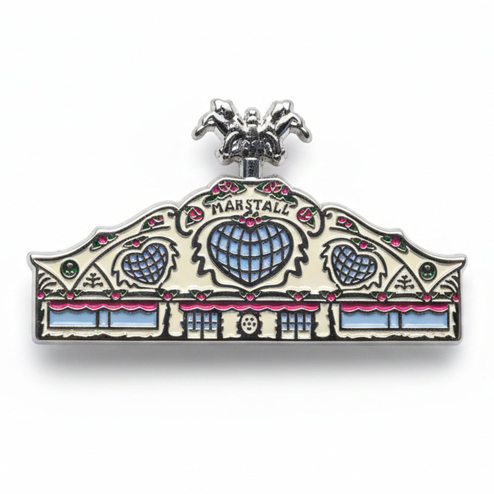 Anstecker Marstall Festzelt Fassade